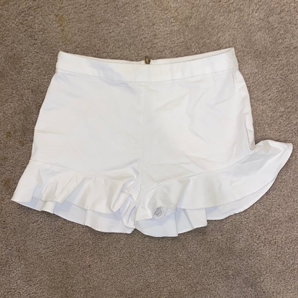 Zara | Shorts | Zara White Ruffle Shorts | Poshmark
